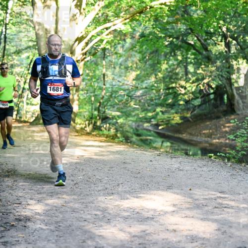 28.09.2025 - 33. Volkslauf durch das schöne Alstertal Dr. Thomas Lammeyer http://msf.ph/oto/8952167 28.09.2025 10:20:36 Laufen 1681, 1659 meine-sportfotos.de