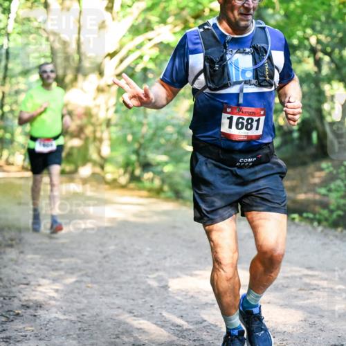 28.09.2025 - 33. Volkslauf durch das schöne Alstertal Dr. Thomas Lammeyer http://msf.ph/oto/8952179 28.09.2025 10:20:37 Laufen 1681 meine-sportfotos.de