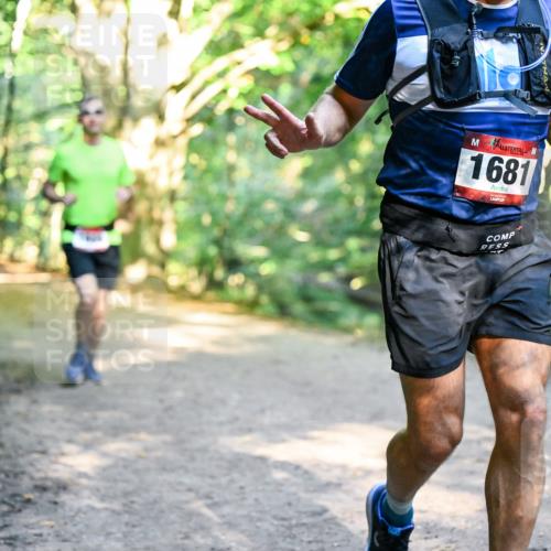 28.09.2025 - 33. Volkslauf durch das schöne Alstertal Dr. Thomas Lammeyer http://msf.ph/oto/8952181 28.09.2025 10:20:37 Laufen 1681 meine-sportfotos.de