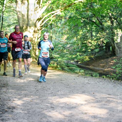 28.09.2025 - 33. Volkslauf durch das schöne Alstertal Dr. Thomas Lammeyer http://msf.ph/oto/8952205 28.09.2025 10:20:42 Laufen 10, 1722, 1712, 1036, 1047 meine-sportfotos.de