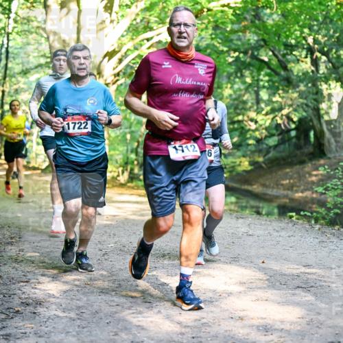 28.09.2025 - 33. Volkslauf durch das schöne Alstertal Dr. Thomas Lammeyer http://msf.ph/oto/8952221 28.09.2025 10:20:45 Laufen 1722, 1712, 6 meine-sportfotos.de