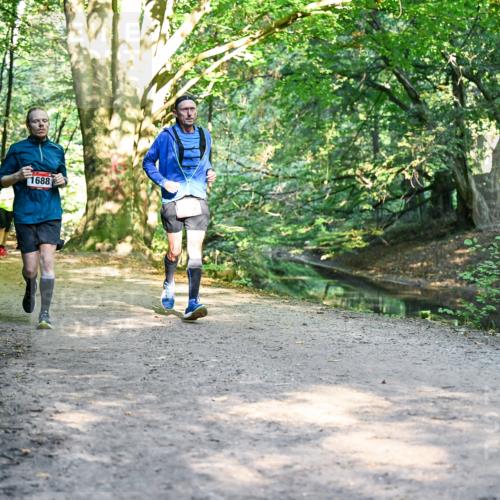 28.09.2025 - 33. Volkslauf durch das schöne Alstertal Dr. Thomas Lammeyer http://msf.ph/oto/8952270 28.09.2025 10:20:54 Laufen 1676, 1697, 1056, 1688 meine-sportfotos.de