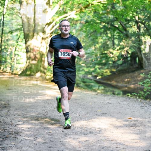28.09.2025 - 33. Volkslauf durch das schöne Alstertal Dr. Thomas Lammeyer http://msf.ph/oto/8952448 28.09.2025 10:21:28 Laufen 1650 meine-sportfotos.de