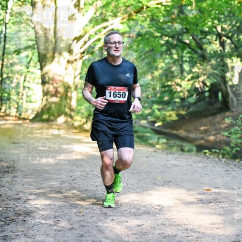 28.09.2025 - 33. Volkslauf durch das schöne Alstertal Dr. Thomas Lammeyer http://msf.ph/oto/8952449 28.09.2025 10:21:28 Laufen 1650 meine-sportfotos.de