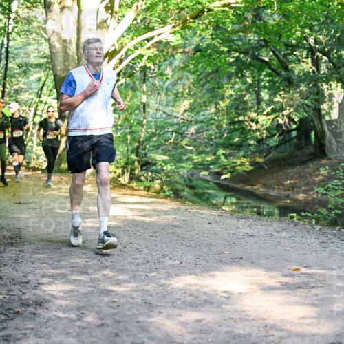 28.09.2025 - 33. Volkslauf durch das schöne Alstertal Dr. Thomas Lammeyer http://msf.ph/oto/8952455 28.09.2025 10:21:32 Laufen 1102 meine-sportfotos.de