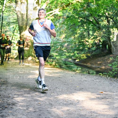 28.09.2025 - 33. Volkslauf durch das schöne Alstertal Dr. Thomas Lammeyer http://msf.ph/oto/8952458 28.09.2025 10:21:32 Laufen  meine-sportfotos.de