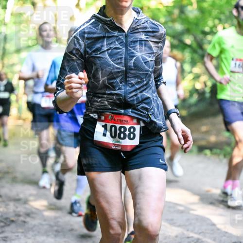 28.09.2025 - 33. Volkslauf durch das schöne Alstertal Dr. Thomas Lammeyer http://msf.ph/oto/8952485 28.09.2025 10:21:39 Laufen 1088, 10 meine-sportfotos.de