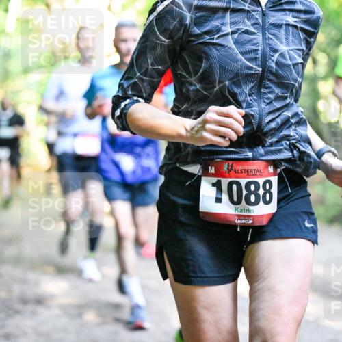 28.09.2025 - 33. Volkslauf durch das schöne Alstertal Dr. Thomas Lammeyer http://msf.ph/oto/8952487 28.09.2025 10:21:39 Laufen 1088 meine-sportfotos.de