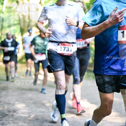 28.09.2025 - 33. Volkslauf durch das schöne Alstertal Dr. Thomas Lammeyer http://msf.ph/oto/8952491 28.09.2025 10:21:40 Laufen 103, 1733, 1843 meine-sportfotos.de