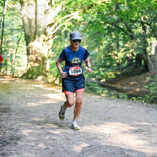 28.09.2025 - 33. Volkslauf durch das schöne Alstertal Dr. Thomas Lammeyer http://msf.ph/oto/8952573 28.09.2025 10:21:55 Laufen 1094 meine-sportfotos.de