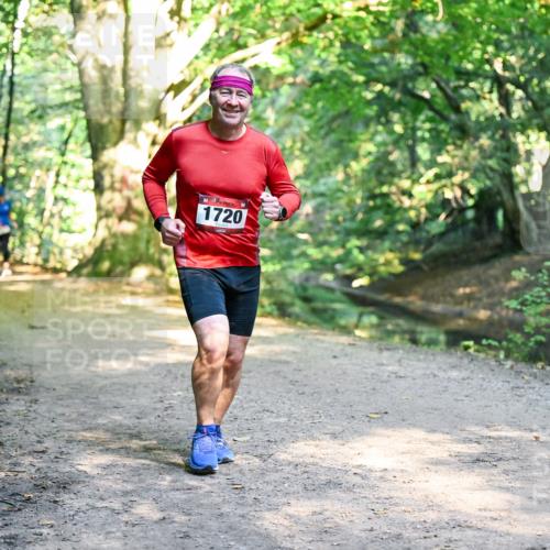 28.09.2025 - 33. Volkslauf durch das schöne Alstertal Dr. Thomas Lammeyer http://msf.ph/oto/8952586 28.09.2025 10:21:59 Laufen 1720 meine-sportfotos.de