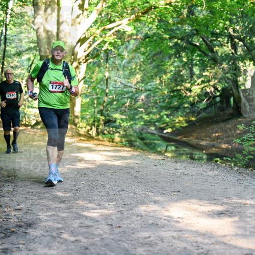28.09.2025 - 33. Volkslauf durch das schöne Alstertal Dr. Thomas Lammeyer http://msf.ph/oto/8952665 28.09.2025 10:22:21 Laufen 1745, 1740, 1727 meine-sportfotos.de