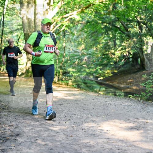 28.09.2025 - 33. Volkslauf durch das schöne Alstertal Dr. Thomas Lammeyer http://msf.ph/oto/8952669 28.09.2025 10:22:22 Laufen 1745, 1740, 1727 meine-sportfotos.de