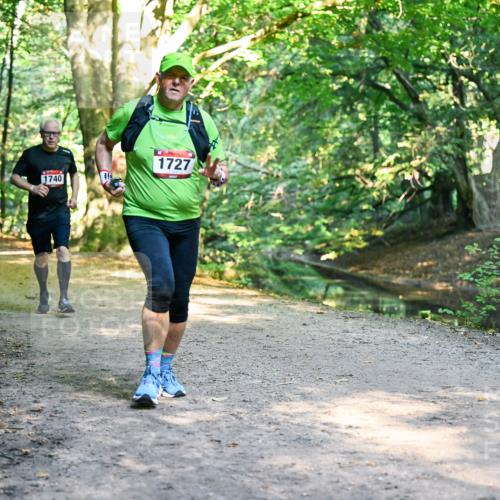 28.09.2025 - 33. Volkslauf durch das schöne Alstertal Dr. Thomas Lammeyer http://msf.ph/oto/8952671 28.09.2025 10:22:22 Laufen 1745, 1740, 1727 meine-sportfotos.de