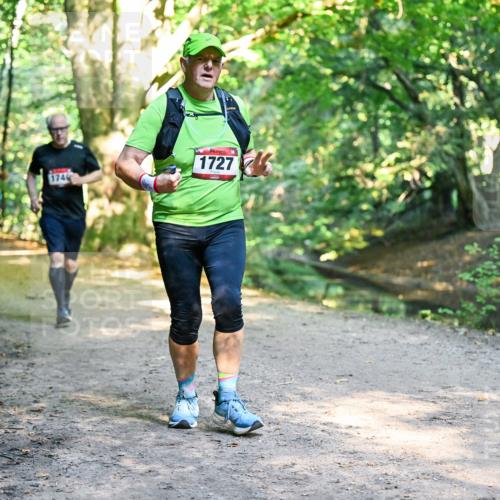 28.09.2025 - 33. Volkslauf durch das schöne Alstertal Dr. Thomas Lammeyer http://msf.ph/oto/8952674 28.09.2025 10:22:23 Laufen 174, 1727 meine-sportfotos.de