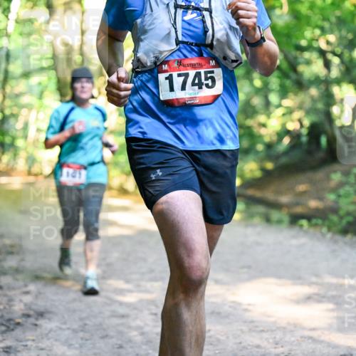 28.09.2025 - 33. Volkslauf durch das schöne Alstertal Dr. Thomas Lammeyer http://msf.ph/oto/8952702 28.09.2025 10:22:28 Laufen 1745 meine-sportfotos.de