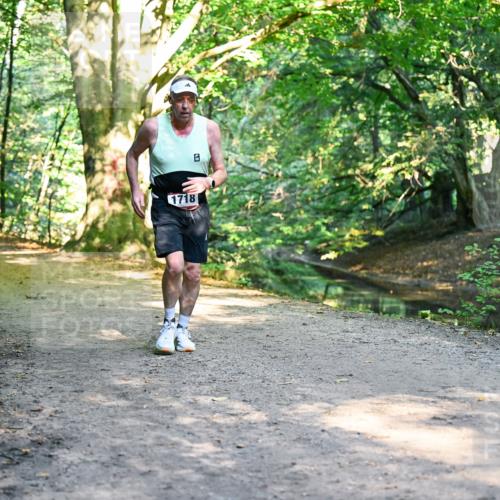 28.09.2025 - 33. Volkslauf durch das schöne Alstertal Dr. Thomas Lammeyer http://msf.ph/oto/8952748 28.09.2025 10:22:52 Laufen 1718 meine-sportfotos.de