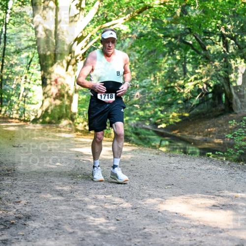 28.09.2025 - 33. Volkslauf durch das schöne Alstertal Dr. Thomas Lammeyer http://msf.ph/oto/8952751 28.09.2025 10:22:52 Laufen 1718 meine-sportfotos.de