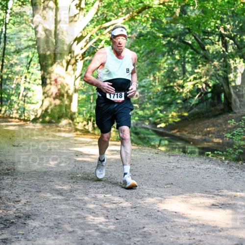 28.09.2025 - 33. Volkslauf durch das schöne Alstertal Dr. Thomas Lammeyer http://msf.ph/oto/8952752 28.09.2025 10:22:52 Laufen 1718 meine-sportfotos.de