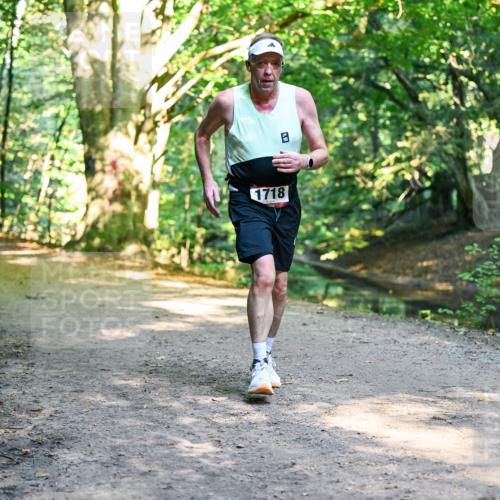 28.09.2025 - 33. Volkslauf durch das schöne Alstertal Dr. Thomas Lammeyer http://msf.ph/oto/8952754 28.09.2025 10:22:52 Laufen 1718 meine-sportfotos.de