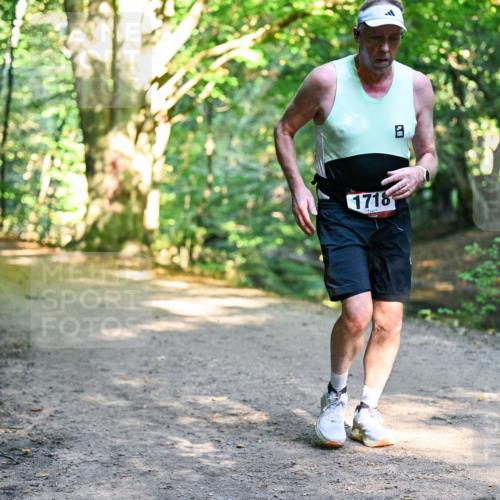 28.09.2025 - 33. Volkslauf durch das schöne Alstertal Dr. Thomas Lammeyer http://msf.ph/oto/8952759 28.09.2025 10:22:53 Laufen 1718 meine-sportfotos.de