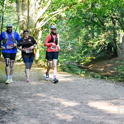 28.09.2025 - 33. Volkslauf durch das schöne Alstertal Dr. Thomas Lammeyer http://msf.ph/oto/8952945 28.09.2025 10:24:16 Laufen 1738, 1103, 1098 meine-sportfotos.de
