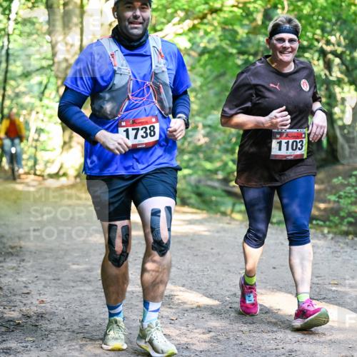 28.09.2025 - 33. Volkslauf durch das schöne Alstertal Dr. Thomas Lammeyer http://msf.ph/oto/8952963 28.09.2025 10:24:18 Laufen 1738, 1103, 1098 meine-sportfotos.de