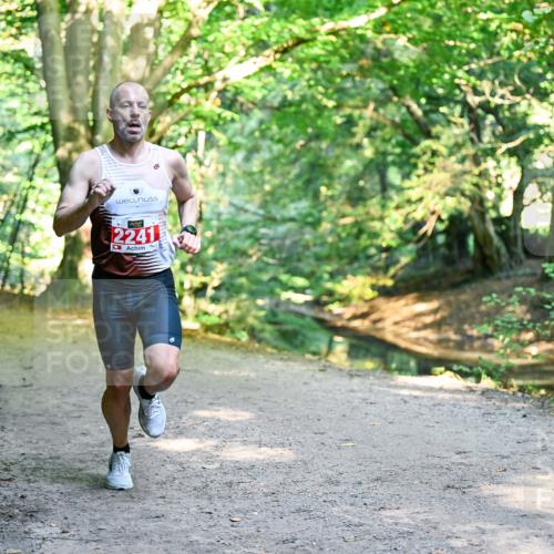 28.09.2025 - 33. Volkslauf durch das schöne Alstertal Dr. Thomas Lammeyer http://msf.ph/oto/8953159 28.09.2025 10:33:59 Laufen 2241 meine-sportfotos.de