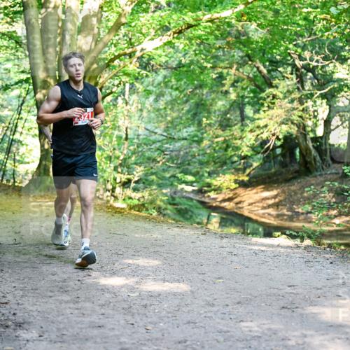 28.09.2025 - 33. Volkslauf durch das schöne Alstertal Dr. Thomas Lammeyer http://msf.ph/oto/8953201 28.09.2025 10:34:07 Laufen  meine-sportfotos.de