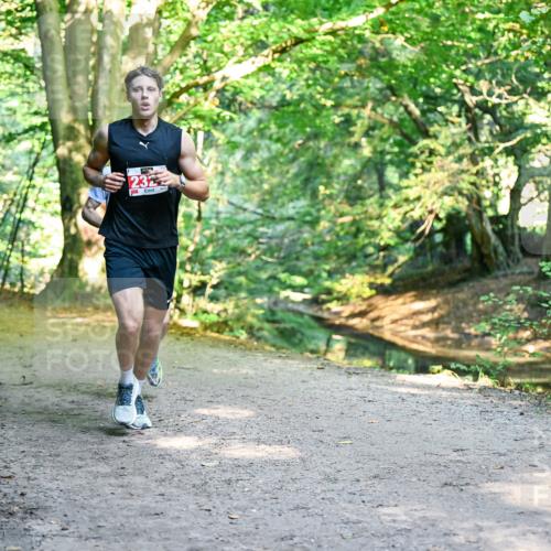 28.09.2025 - 33. Volkslauf durch das schöne Alstertal Dr. Thomas Lammeyer http://msf.ph/oto/8953203 28.09.2025 10:34:08 Laufen 232 meine-sportfotos.de