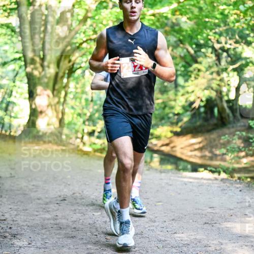 28.09.2025 - 33. Volkslauf durch das schöne Alstertal Dr. Thomas Lammeyer http://msf.ph/oto/8953213 28.09.2025 10:34:08 Laufen 1232 meine-sportfotos.de