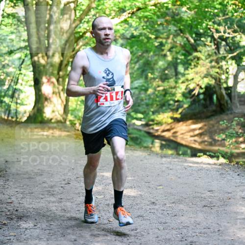 28.09.2025 - 33. Volkslauf durch das schöne Alstertal Dr. Thomas Lammeyer http://msf.ph/oto/8953285 28.09.2025 10:34:41 Laufen 2114 meine-sportfotos.de