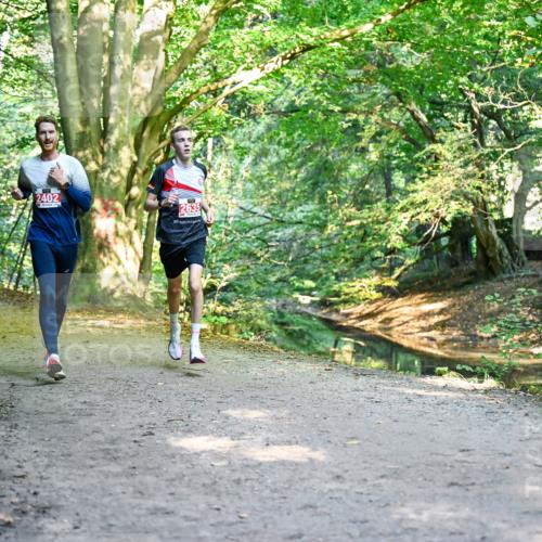 28.09.2025 - 33. Volkslauf durch das schöne Alstertal Dr. Thomas Lammeyer http://msf.ph/oto/8953316 28.09.2025 10:34:55 Laufen 2405, 2402, 2635 meine-sportfotos.de
