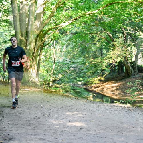 28.09.2025 - 33. Volkslauf durch das schöne Alstertal Dr. Thomas Lammeyer http://msf.ph/oto/8953481 28.09.2025 10:35:45 Laufen 2500, 2261, 2267 meine-sportfotos.de