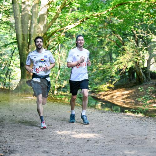 28.09.2025 - 33. Volkslauf durch das schöne Alstertal Dr. Thomas Lammeyer http://msf.ph/oto/8953551 28.09.2025 10:35:58 Laufen 2560, 2358 meine-sportfotos.de