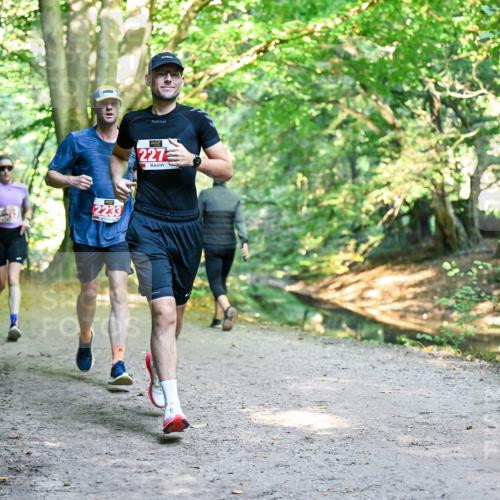28.09.2025 - 33. Volkslauf durch das schöne Alstertal Dr. Thomas Lammeyer http://msf.ph/oto/8954009 28.09.2025 10:37:42 Laufen 2233, 227 meine-sportfotos.de