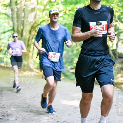 28.09.2025 - 33. Volkslauf durch das schöne Alstertal Dr. Thomas Lammeyer http://msf.ph/oto/8954018 28.09.2025 10:37:43 Laufen 2233 meine-sportfotos.de
