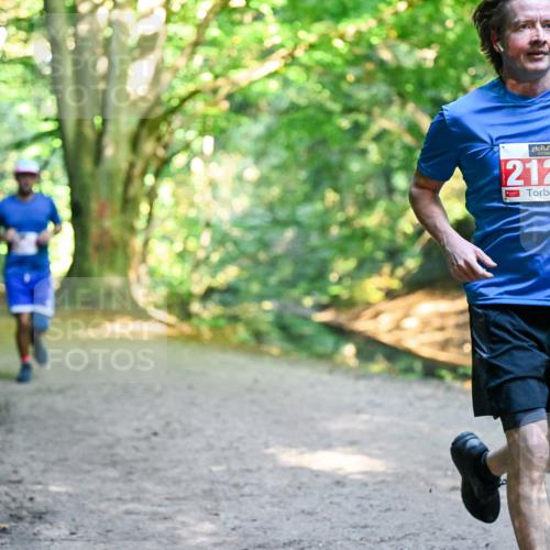 28.09.2025 - 33. Volkslauf durch das schöne Alstertal Dr. Thomas Lammeyer http://msf.ph/oto/8954055 28.09.2025 10:37:48 Laufen 2125 meine-sportfotos.de