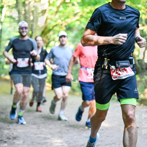28.09.2025 - 33. Volkslauf durch das schöne Alstertal Dr. Thomas Lammeyer http://msf.ph/oto/8954195 28.09.2025 10:38:06 Laufen 215 meine-sportfotos.de