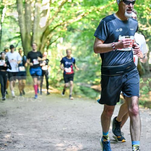 28.09.2025 - 33. Volkslauf durch das schöne Alstertal Dr. Thomas Lammeyer http://msf.ph/oto/8954422 28.09.2025 10:38:42 Laufen  meine-sportfotos.de