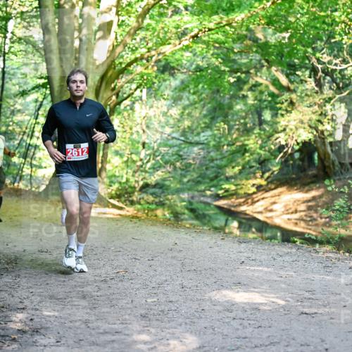 28.09.2025 - 33. Volkslauf durch das schöne Alstertal Dr. Thomas Lammeyer http://msf.ph/oto/8954491 28.09.2025 10:38:52 Laufen 2612 meine-sportfotos.de