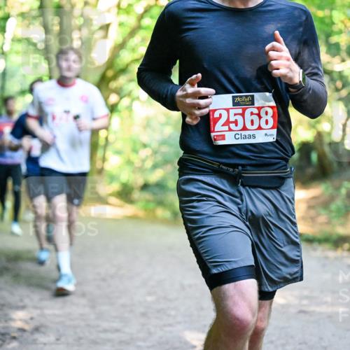 28.09.2025 - 33. Volkslauf durch das schöne Alstertal Dr. Thomas Lammeyer http://msf.ph/oto/8954673 28.09.2025 10:39:26 Laufen 2568 meine-sportfotos.de