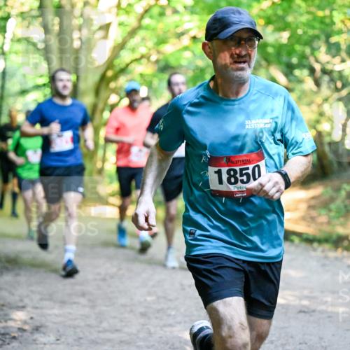 28.09.2025 - 33. Volkslauf durch das schöne Alstertal Dr. Thomas Lammeyer http://msf.ph/oto/8954744 28.09.2025 10:39:37 Laufen 32, 1850 meine-sportfotos.de