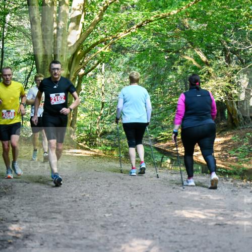 28.09.2025 - 33. Volkslauf durch das schöne Alstertal Dr. Thomas Lammeyer http://msf.ph/oto/8954825 28.09.2025 10:39:54 Laufen 201, 499, 2648, 2162 meine-sportfotos.de