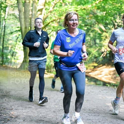 28.09.2025 - 33. Volkslauf durch das schöne Alstertal Dr. Thomas Lammeyer http://msf.ph/oto/8955020 28.09.2025 10:40:28 Laufen 260, 2456 meine-sportfotos.de
