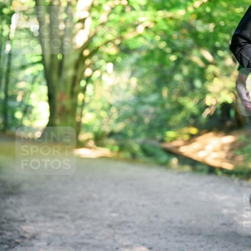 28.09.2025 - 33. Volkslauf durch das schöne Alstertal Dr. Thomas Lammeyer http://msf.ph/oto/8955031 28.09.2025 10:40:30 Laufen  meine-sportfotos.de