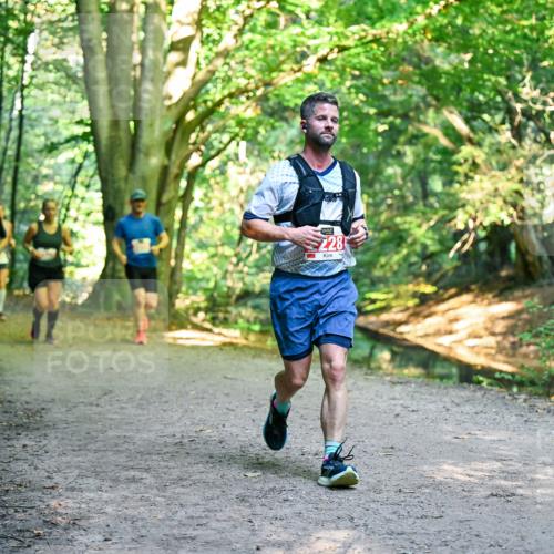28.09.2025 - 33. Volkslauf durch das schöne Alstertal Dr. Thomas Lammeyer http://msf.ph/oto/8955043 28.09.2025 10:40:34 Laufen 228 meine-sportfotos.de