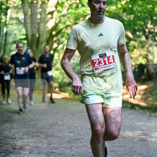 28.09.2025 - 33. Volkslauf durch das schöne Alstertal Dr. Thomas Lammeyer http://msf.ph/oto/8955102 28.09.2025 10:40:43 Laufen 2314 meine-sportfotos.de