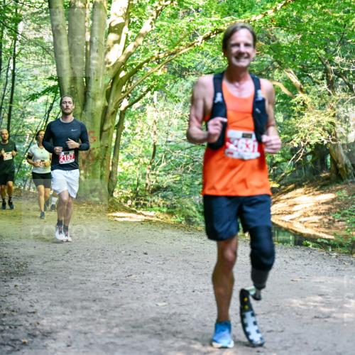 28.09.2025 - 33. Volkslauf durch das schöne Alstertal Dr. Thomas Lammeyer http://msf.ph/oto/8955268 28.09.2025 10:41:10 Laufen 2384, 2367, 2157 meine-sportfotos.de