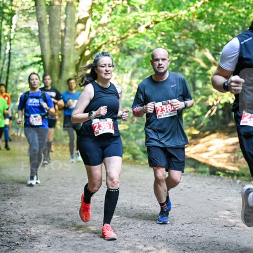 28.09.2025 - 33. Volkslauf durch das schöne Alstertal Dr. Thomas Lammeyer http://msf.ph/oto/8955306 28.09.2025 10:41:16 Laufen 2367, 2384, 2395 meine-sportfotos.de